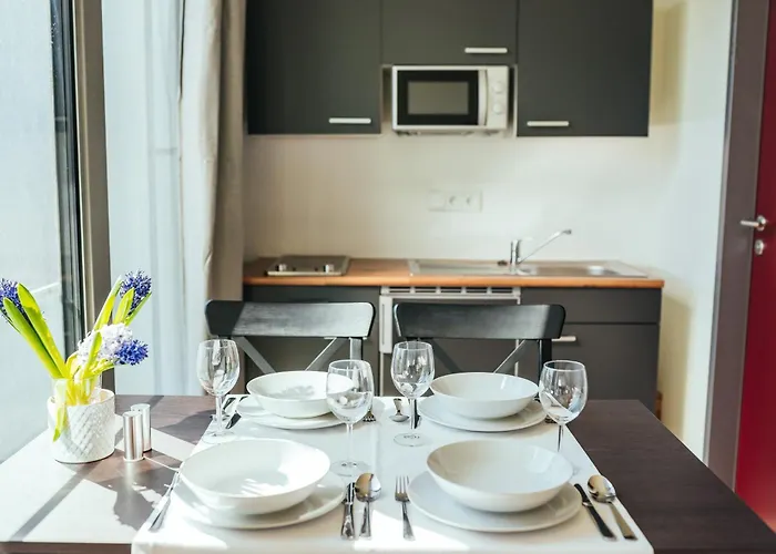 Apartahotel The Rix & 3*