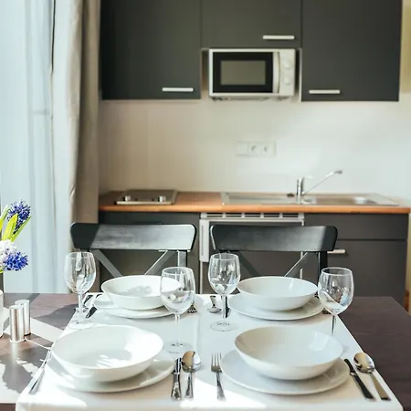 Aparthotel The Rix & 3*