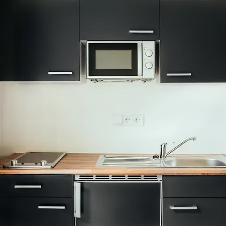 The Rix & Lägenhetshotell 3*